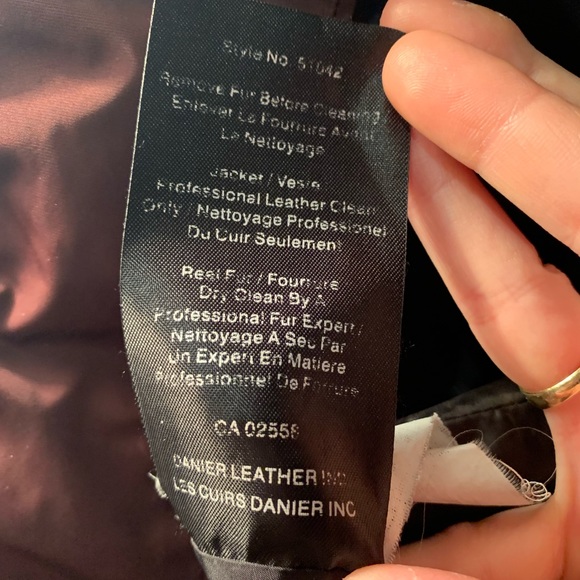 DANIER - Genuine leather Burgundy coat with Coyote Fur - Picture 6 of 12